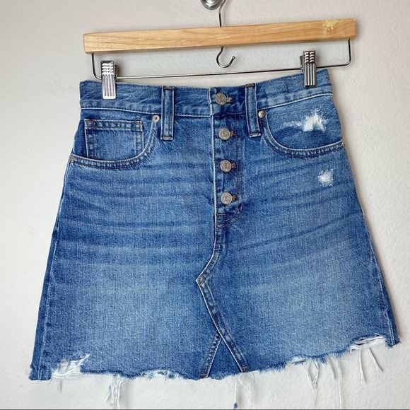 Madewell Rigid Denim A-Line Mini Skirt in Hughes Wash Size 24 - Picture 3 of 10